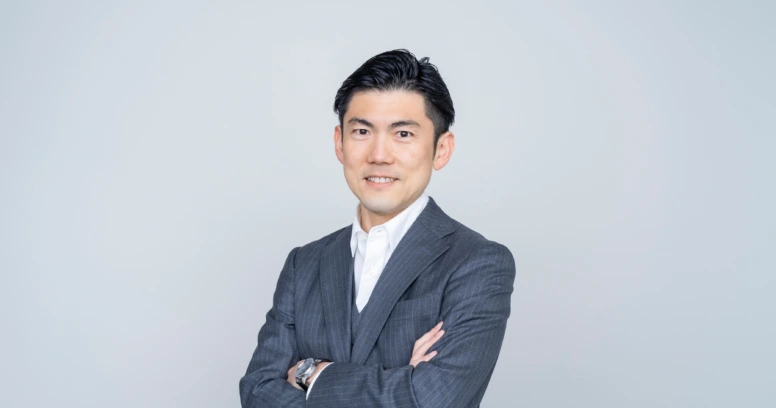 平尾 譲二